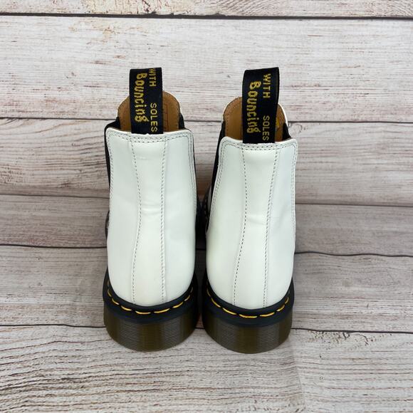 Dr. Martens 2976 Quad Womens Sz 11 Chelsea Boots White Leather Slip On - Picture 5 of 9